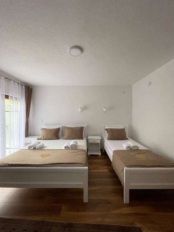 Room at Rooms5E, Plav